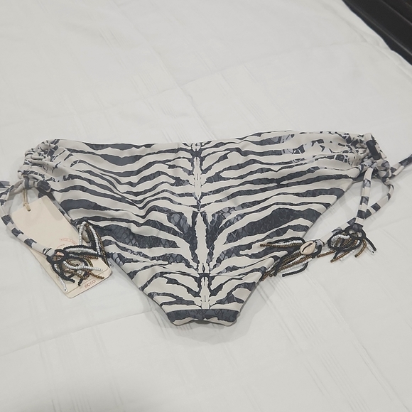 Cosita Linda Swimwear set ♥️ - Picture 2 of 4